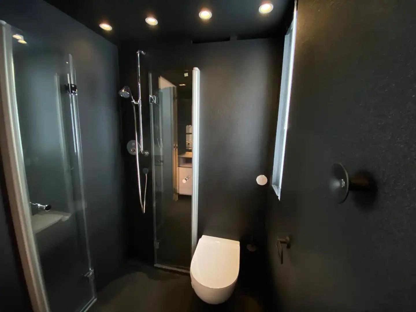 Oceanview Mini-House - Stunning Views Apartment Ramberg Exterior photo