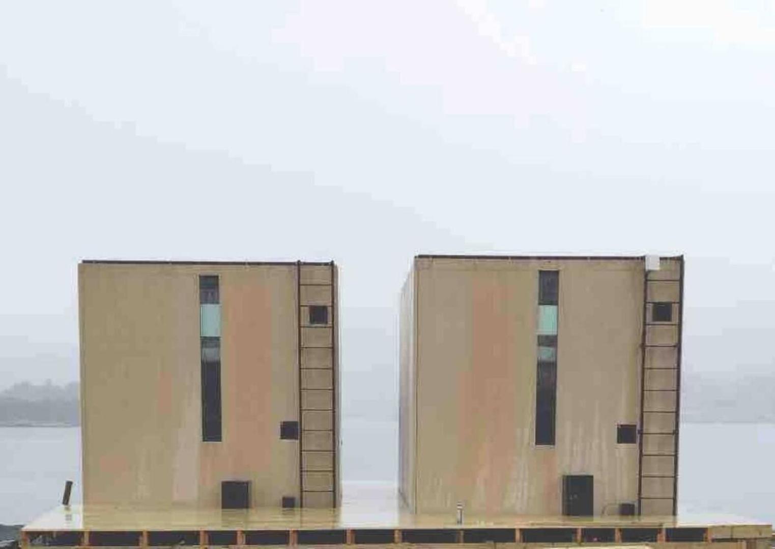 Oceanview Mini-House - Stunning Views Apartment Ramberg Exterior photo