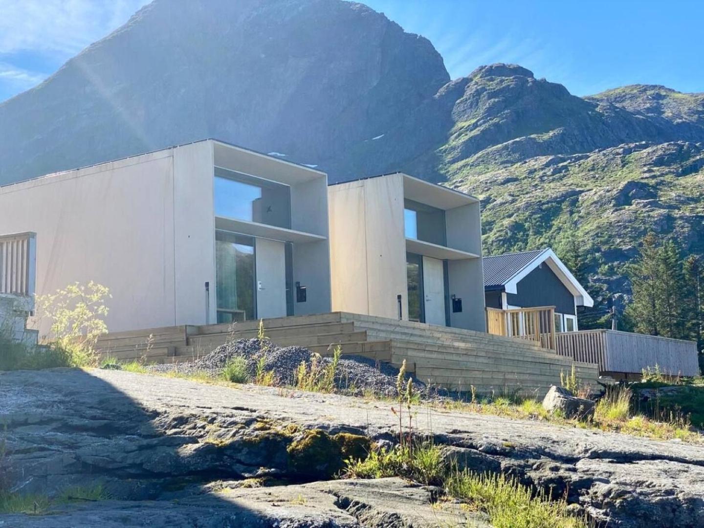 Oceanview Mini-House - Stunning Views Apartment Ramberg Exterior photo